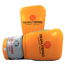 Load image into Gallery viewer, Gualterio &quot;Prestige Gloves&quot; Yellow/Metallic Silver
